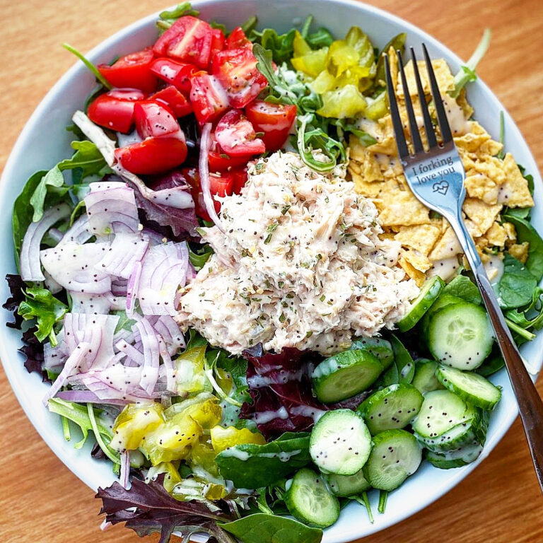 Simple Salad With Tuna